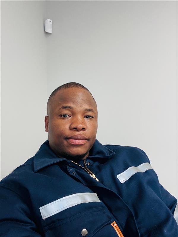 CEO - Langutani Mukansi